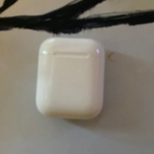 Apple AirPod case